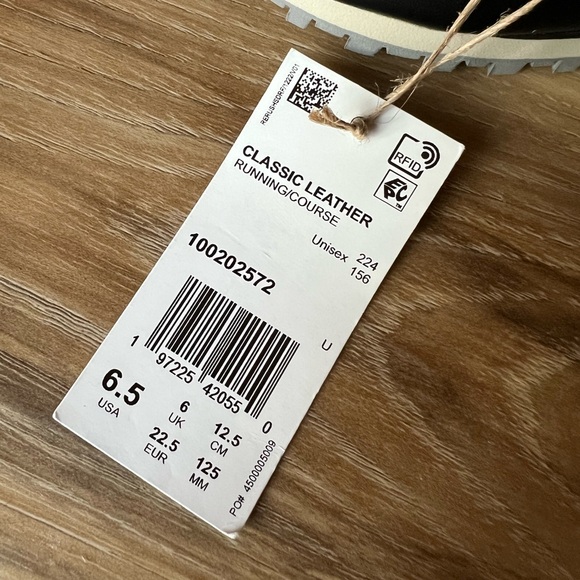 Reebok Baby Boy's Harry Potter Slytherin Classic Leather Sneaker - NWT - Picture 9 of 13